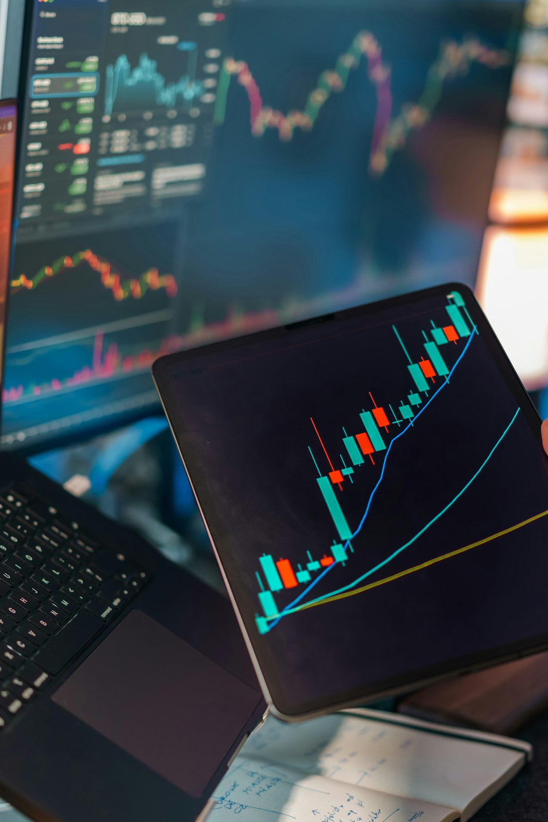 Competitive Intelligence Tools Like SimilarWeb For Market Insights